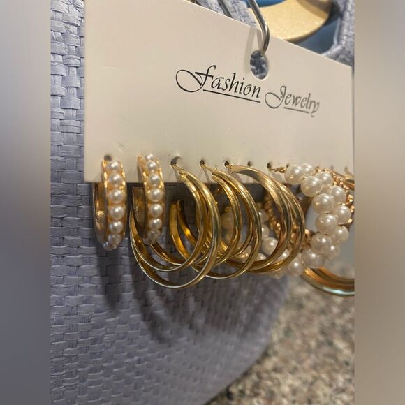 H&M Gold and Pearl Hoop Earrings Set x6 - Picture 3 of 5